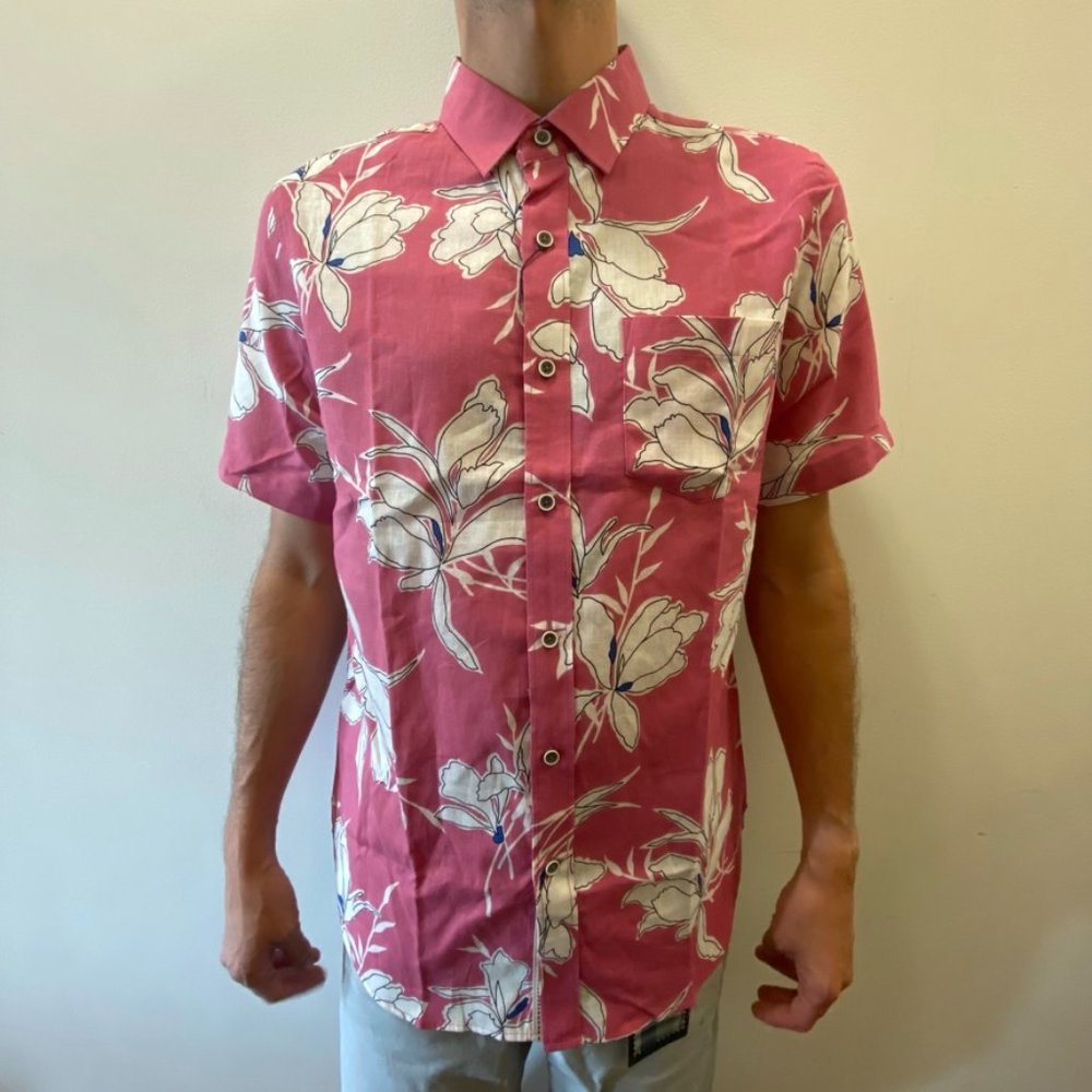 Natural Blue By Visitor Floral Button Down